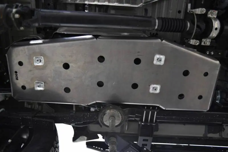 Occasione Imperdibile Piastra Protezione Serbatoio Toyota Hilux Revo 2016-2019 – Alluminio