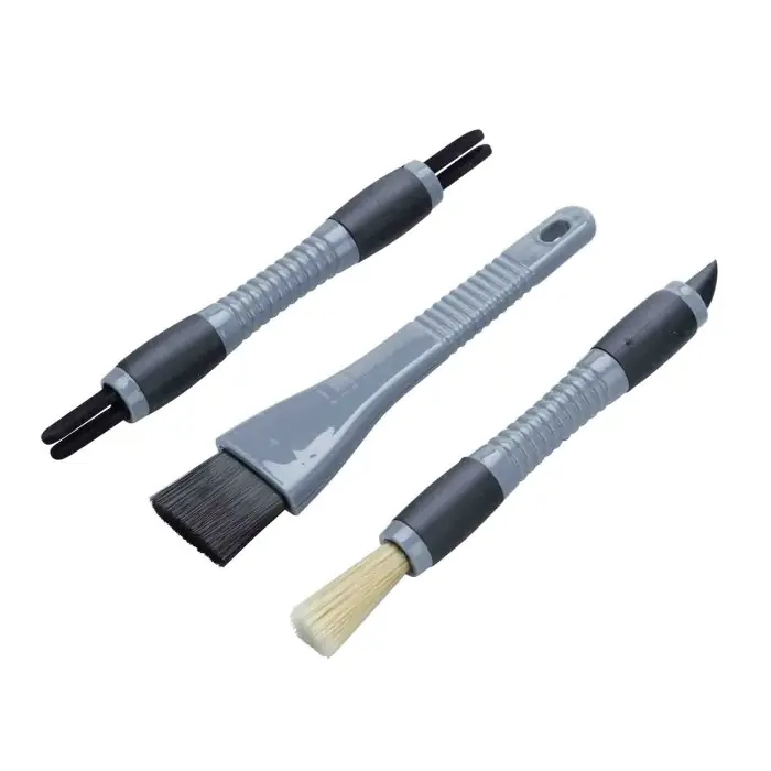 Kit 3 Spazzole Per Pulizia Interni Auto Spazzole Pulizia Lavaggio Offerta Lampo